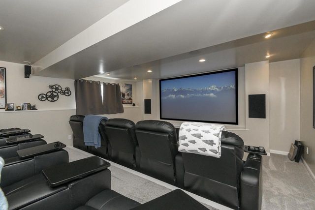 3513 Olde Howell ROAD, Waukesha, WI 53188