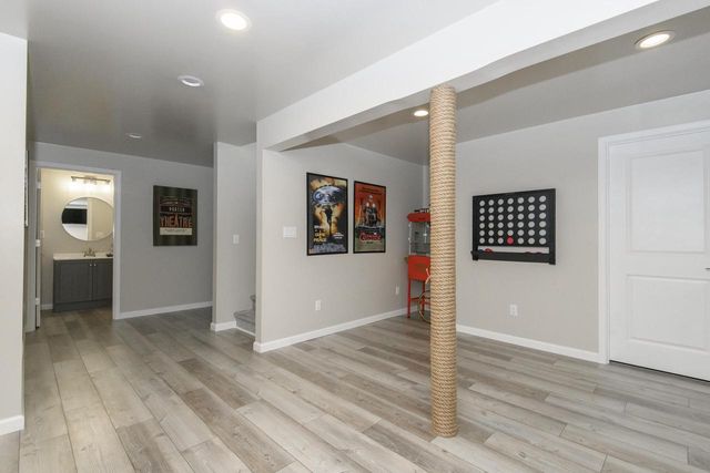 3513 Olde Howell ROAD, Waukesha, WI 53188