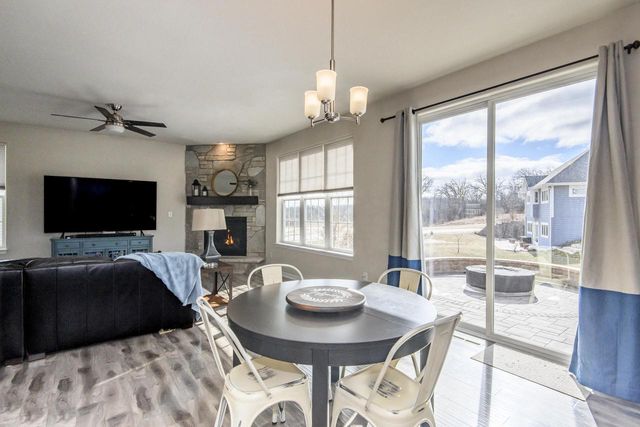 3513 Olde Howell ROAD, Waukesha, WI 53188