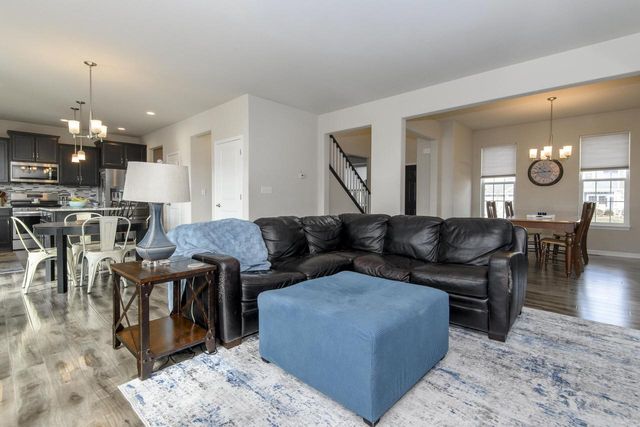 3513 Olde Howell ROAD, Waukesha, WI 53188