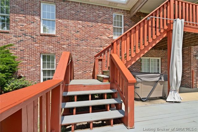 5869 W Luther Road, Floyds Knobs, IN 47119