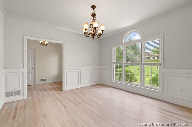 5869 W Luther Road, Floyds Knobs, IN 47119