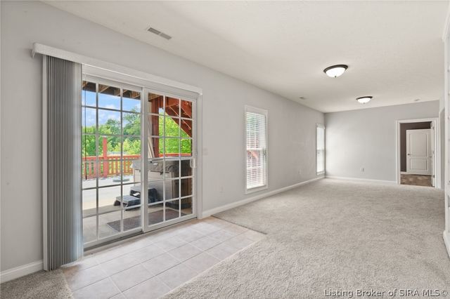 5869 W Luther Road, Floyds Knobs, IN 47119
