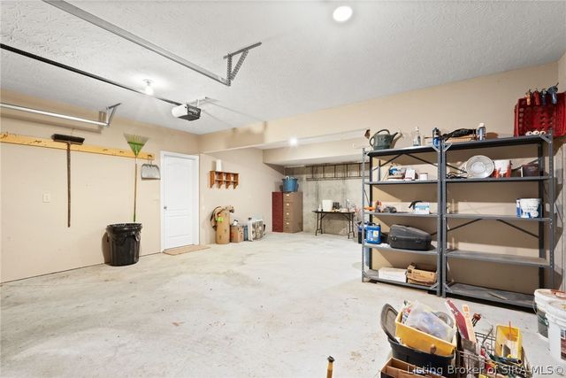 5869 W Luther Road, Floyds Knobs, IN 47119