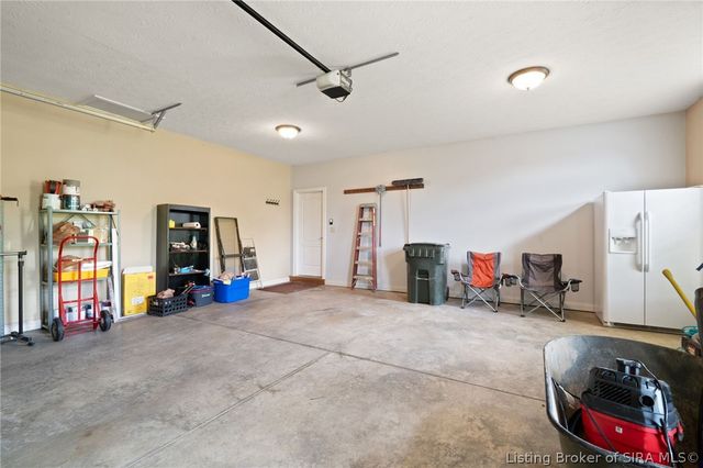 5869 W Luther Road, Floyds Knobs, IN 47119