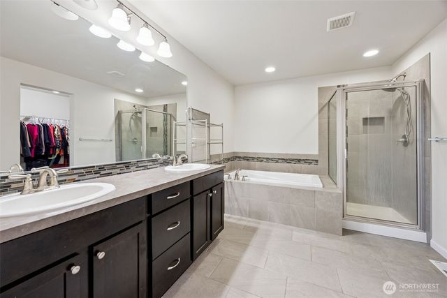 13829 67th Avenue E, Puyallup, WA 98373