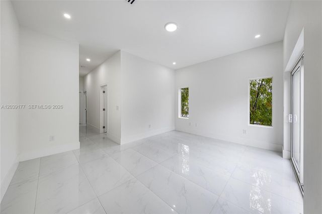 3142 Carter St 3142 3142, Miami, FL 33133