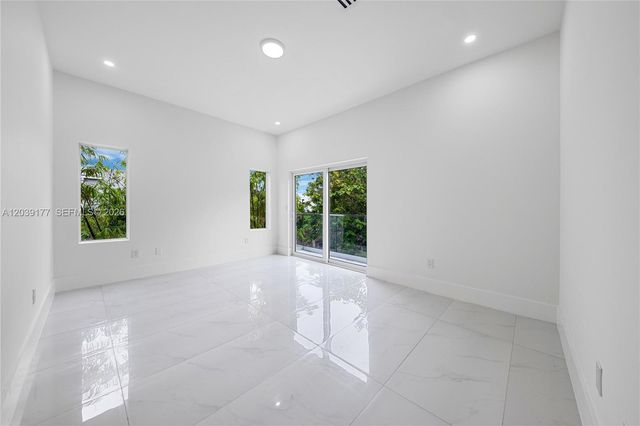 3142 Carter St 3142 3142, Miami, FL 33133