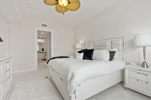 14 Harbour Isle Drive W Ph01, Fort Pierce, FL 34949