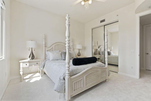 14 Harbour Isle Drive W Ph01, Fort Pierce, FL 34949