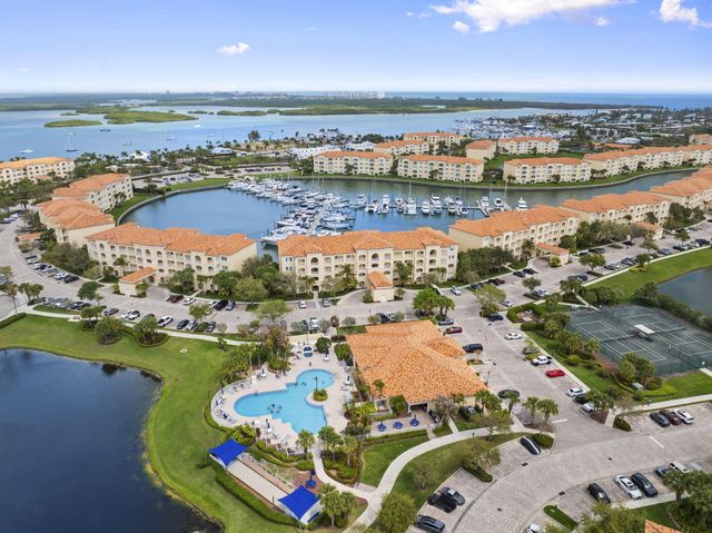 14 Harbour Isle Drive W Ph01, Fort Pierce, FL 34949