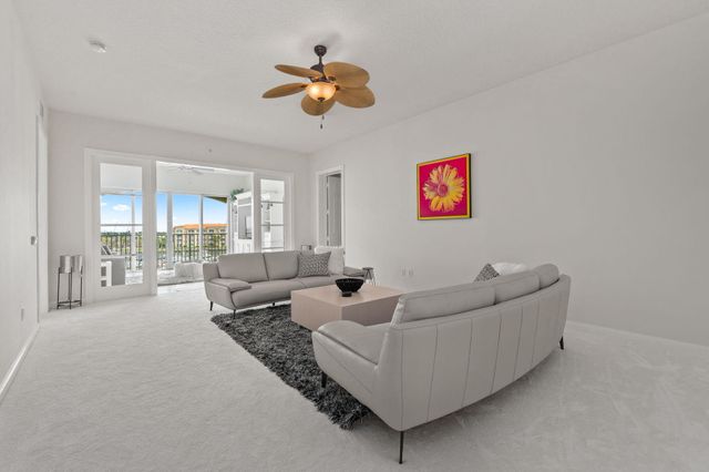 14 Harbour Isle Drive W Ph01, Fort Pierce, FL 34949