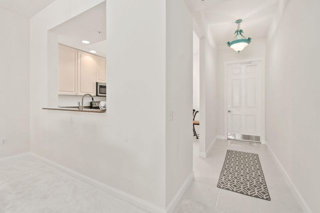 14 Harbour Isle Drive W Ph01, Fort Pierce, FL 34949