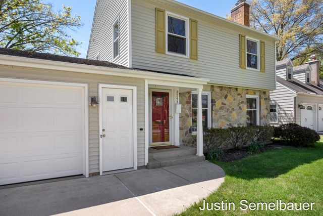 2248 Elliott Street Se, City Of Grand Rapids, MI 49506