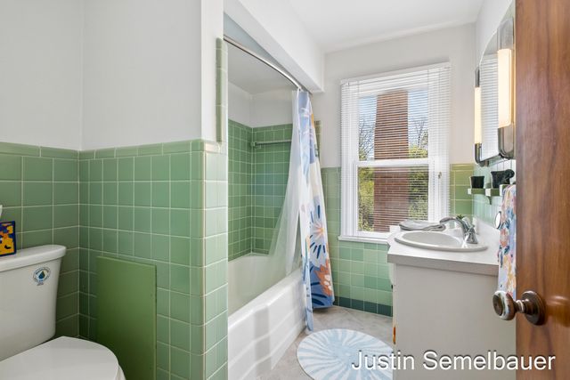 2248 Elliott Street Se, City Of Grand Rapids, MI 49506