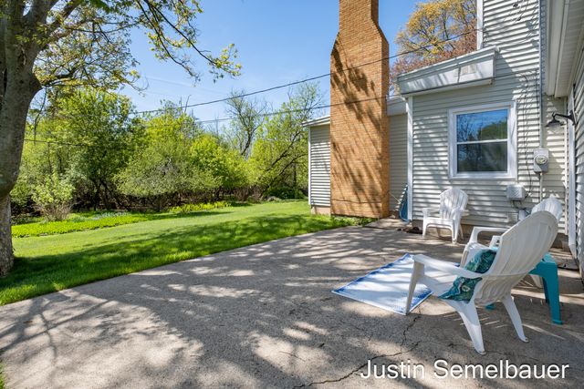 2248 Elliott Street Se, City Of Grand Rapids, MI 49506