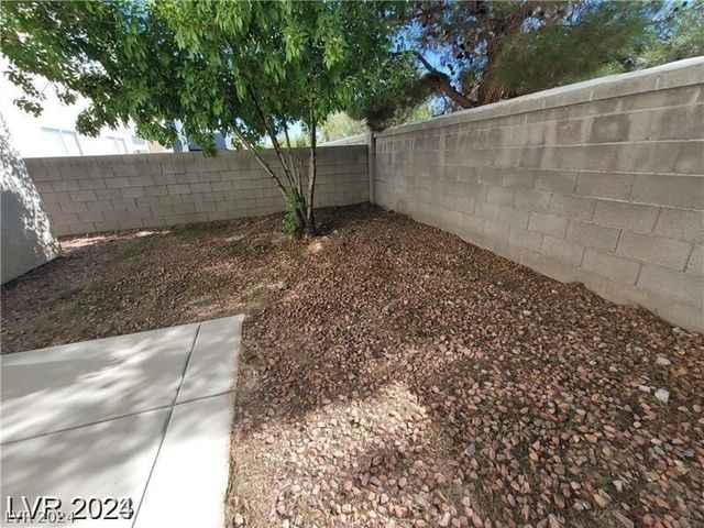 7817 Falconwing Avenue, Las Vegas, NV 89131