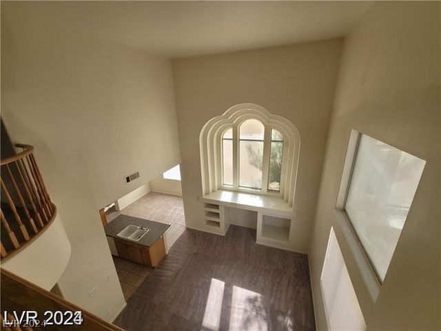 7817 Falconwing Avenue, Las Vegas, NV 89131