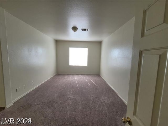 7817 Falconwing Avenue, Las Vegas, NV 89131