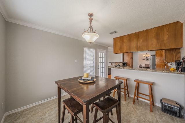 2720 Cedar Springs Court, Bedford, TX 76021