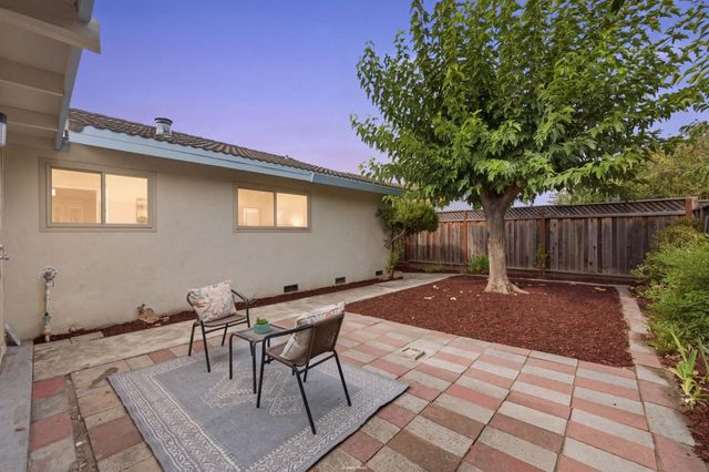 573 Chickasaw Court, San Jose, CA 95123