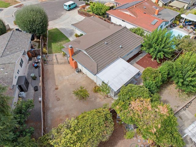 573 Chickasaw Court, San Jose, CA 95123