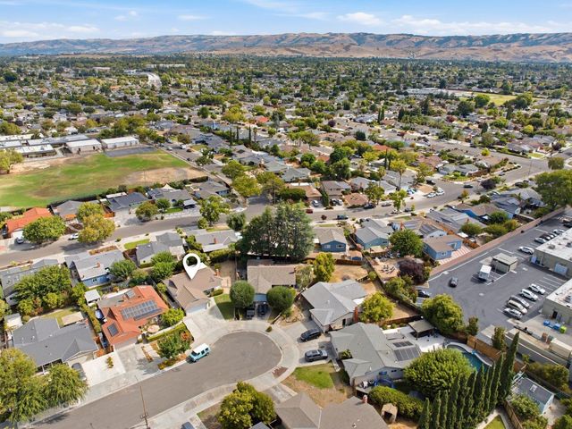 573 Chickasaw Court, San Jose, CA 95123