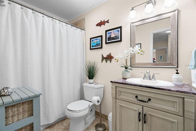 377 MOORINGS COVE DRIVE 9H, Tarpon Springs, FL 34689