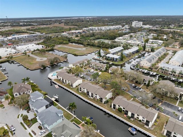 377 MOORINGS COVE DRIVE 9H, Tarpon Springs, FL 34689
