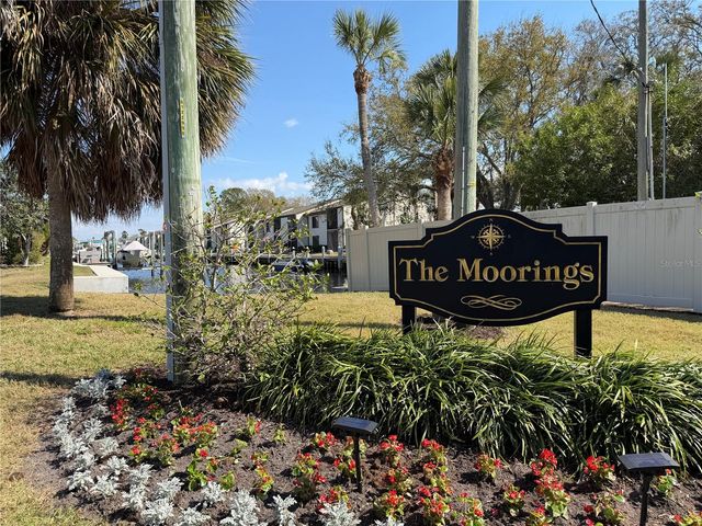 377 MOORINGS COVE DRIVE 9H, Tarpon Springs, FL 34689