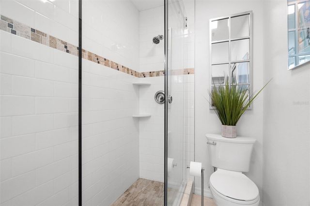 377 MOORINGS COVE DRIVE 9H, Tarpon Springs, FL 34689