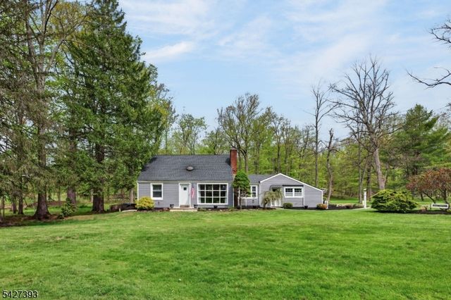 2217 Brookside Dr, Bridgewater Twp., NJ 08836