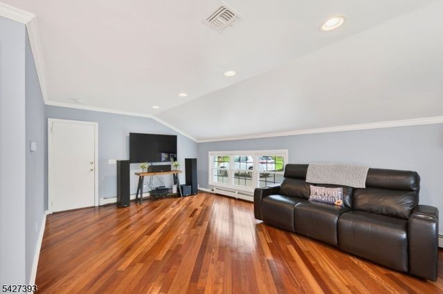 2217 Brookside Dr, Bridgewater Twp., NJ 08836