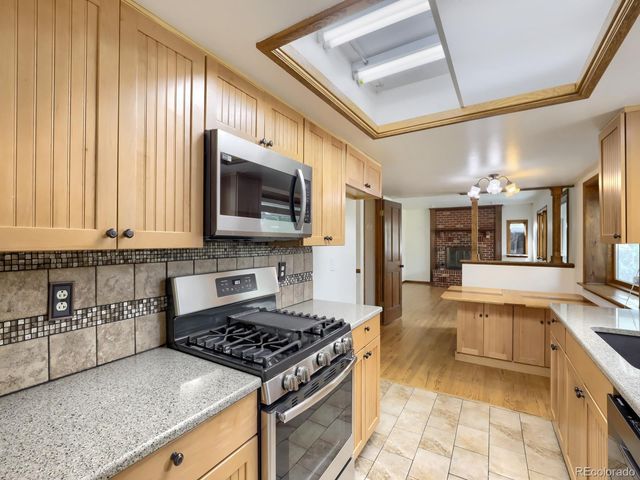 15818 E 8th Circle, Aurora, CO 80011