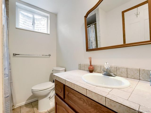 15818 E 8th Circle, Aurora, CO 80011