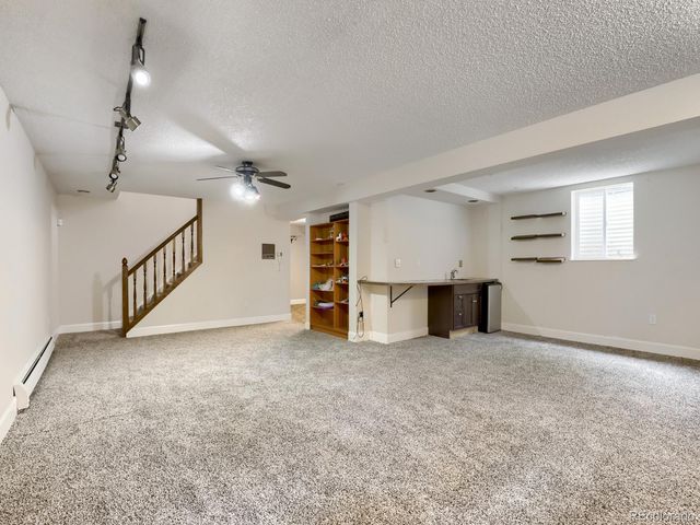 15818 E 8th Circle, Aurora, CO 80011