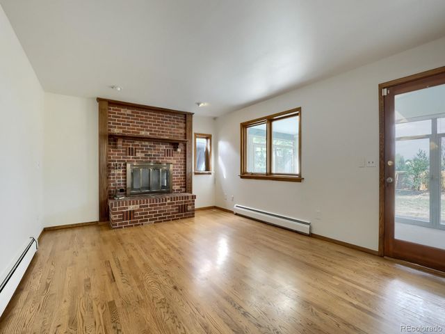 15818 E 8th Circle, Aurora, CO 80011