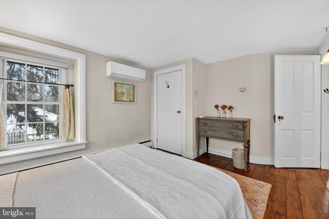 244 E OLD PHILADELPHIA PIKE, Douglassville, PA 19518