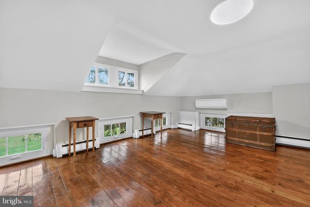 244 E OLD PHILADELPHIA PIKE, Douglassville, PA 19518