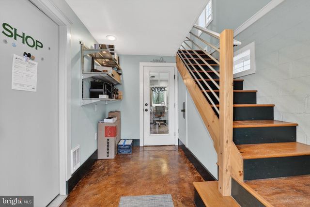 244 E OLD PHILADELPHIA PIKE, Douglassville, PA 19518