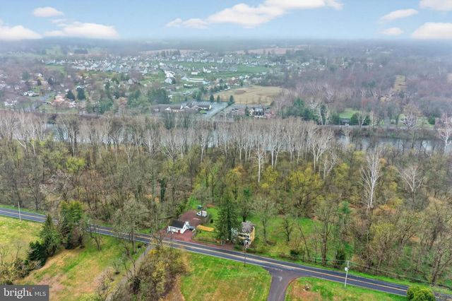 244 E OLD PHILADELPHIA PIKE, Douglassville, PA 19518