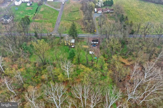 244 E OLD PHILADELPHIA PIKE, Douglassville, PA 19518