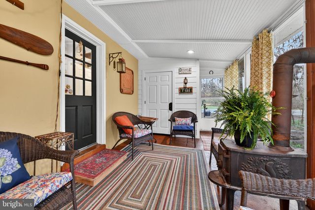 244 E OLD PHILADELPHIA PIKE, Douglassville, PA 19518