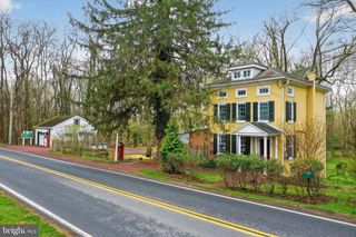 244 E OLD PHILADELPHIA PIKE, Douglassville, PA 19518