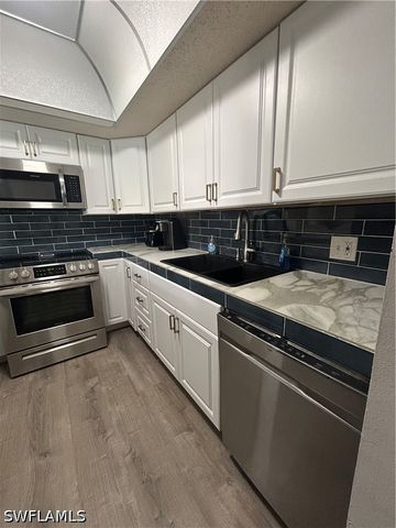 5479 Peppertree DR E13, Fort Myers, FL 33908