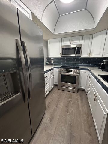 5479 Peppertree DR E13, Fort Myers, FL 33908