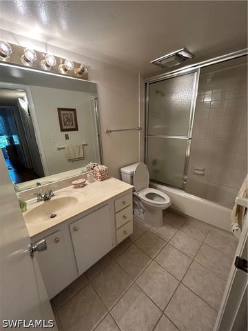 5479 Peppertree DR E13, Fort Myers, FL 33908
