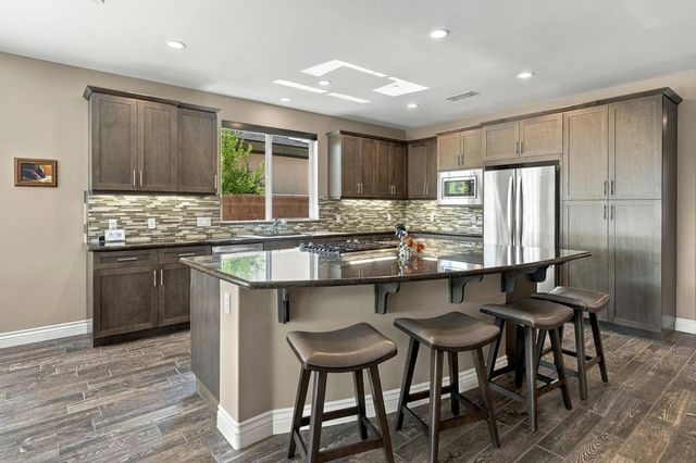 51490 Clubhouse Drive, Indio, CA 92201