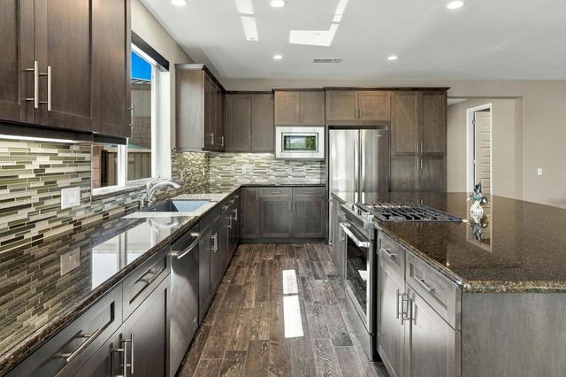 51490 Clubhouse Drive, Indio, CA 92201