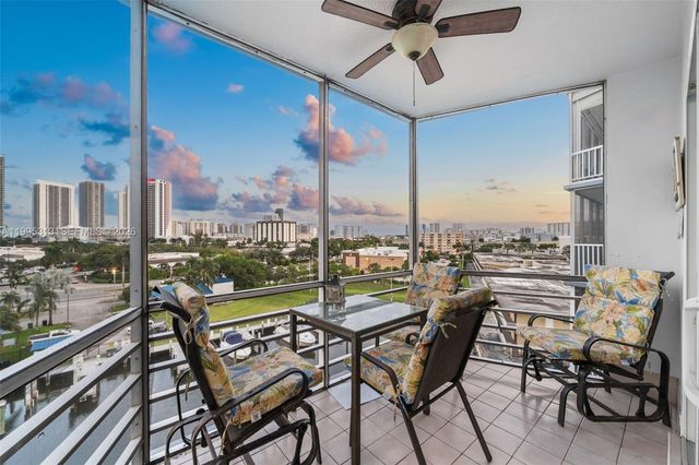 200 Diplomat Pkwy 732, Hallandale Beach, FL 33009